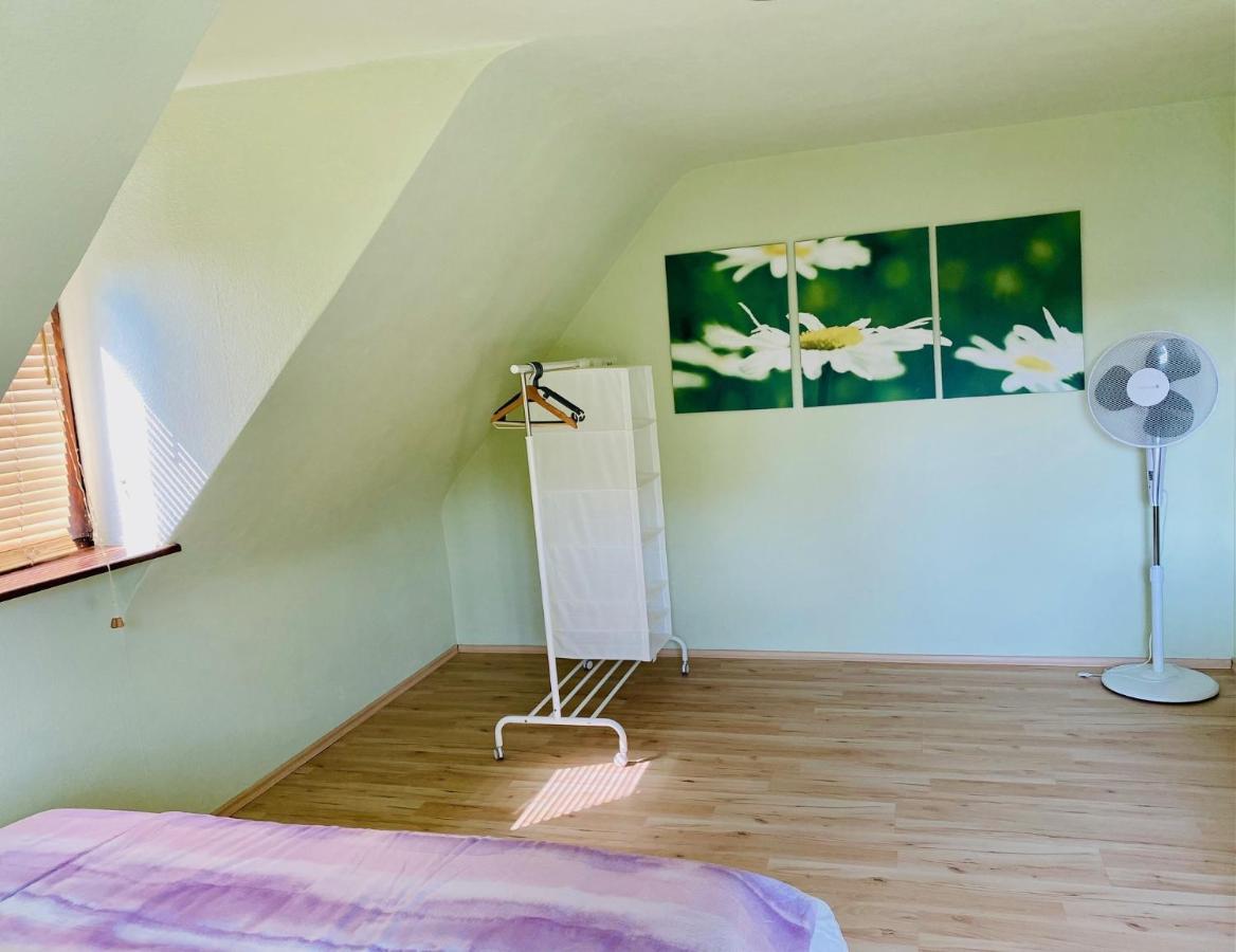 Auszeit-Ort Mit Wohlfuehl-Garantie Apartment Neu-Ulm Exterior foto